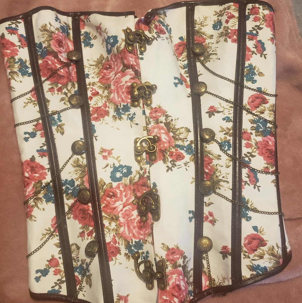 Vintage Floral Corset | Brass Accent & Chains